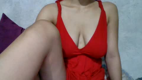milky_lovely online show from 08/06/26, 03:19