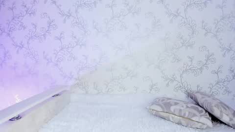 Vivian online show from 02/20/25, 10:16