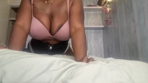 Goddess Blackbeauty online show from 11/21/25, 09:30