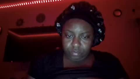 Snapshot of milkyway5555 chatting on 01/13/25, 03:01 Pretty wet brown online show from 01/13/25, 03:01