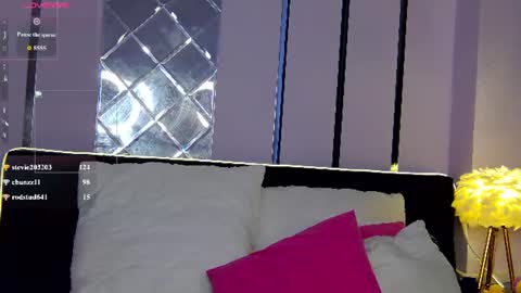 Snapshot of milla_cali chatting on 06/11/26, 02:53 milla_cali online show from 06/11/26, 02:53