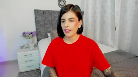 Snapshot of milla_pixxie chatting on 02/02/26, 02:54 Milagros online show from 02/02/26, 02:54