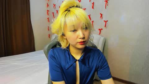 Milla or just Mi online show from 01/15/26, 01:37