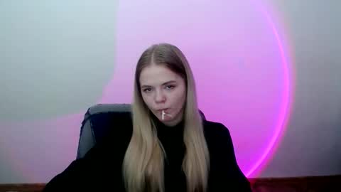 millaloveli online show from 03/07/26, 08:55