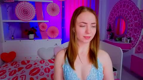 Milana online show from 04/09/26, 09:04