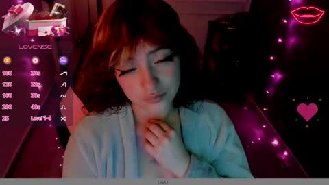 Snapshot of millandiux chatting on 02/21/25, 02:17 millandiux online show from 02/21/25, 02:17