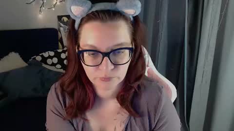 Snapshot of millapoolys chatting on 06/14/26, 03:03 Milla online show from 06/14/26, 03:03