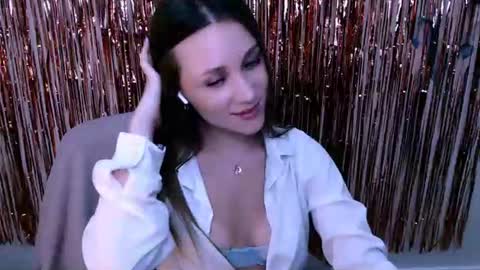 Snapshot of millasamsd chatting on 07/07/26, 11:25 Milla online show from 07/07/26, 11:25