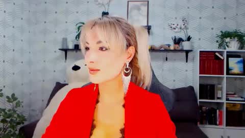 MillaXQueen online show from 09/26/25, 11:14