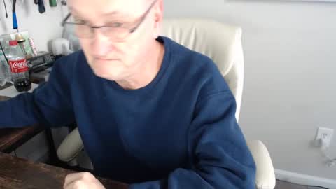 millenium0129 online show from 02/19/25, 06:32