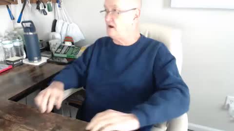 millenium0129 online show from 10/29/25, 05:25