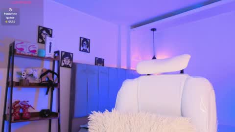 miller_vanessa_ online show from 04/07/26, 08:42