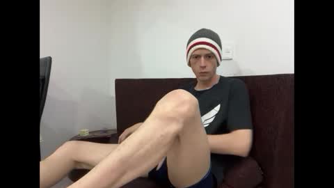 SlimnHungOH online show from 09/18/25, 06:32