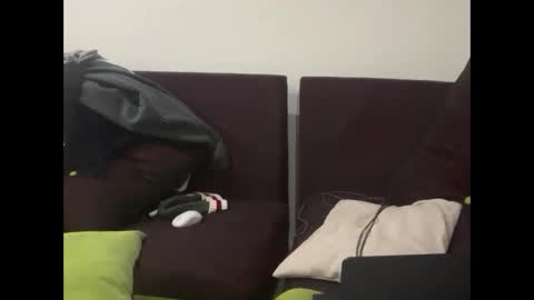 SlimnHungOH online show from 10/13/25, 01:38