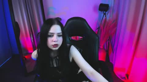 milleycyrus_ online show from 03/28/26, 01:33
