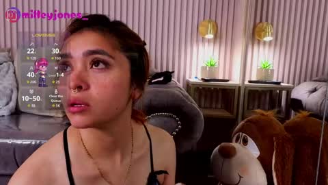 milleyjones_ online show from 04/15/26, 11:39