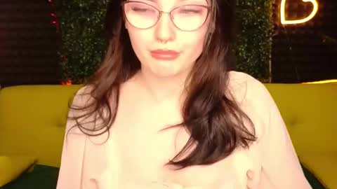 Millie online show from 03/09/25, 11:25