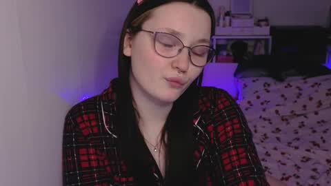 Millie online show from 02/21/26, 03:24