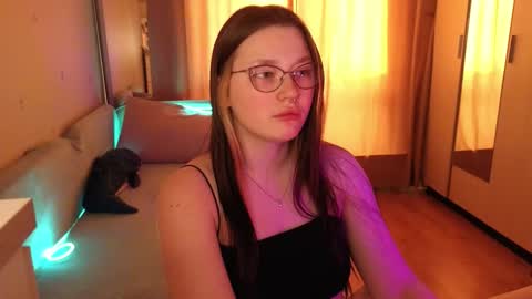 Millie online show from 03/04/26, 02:28