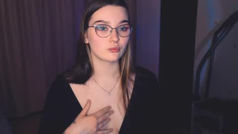 Millie online show from 04/02/26, 05:10