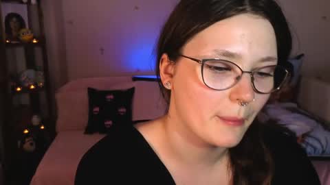 Millie online show from 06/10/26, 10:03