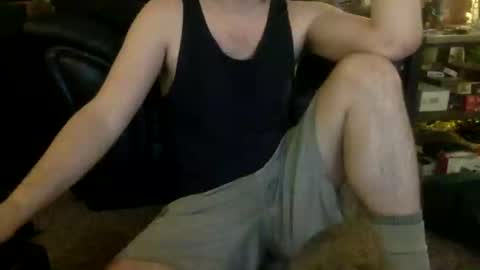 Snapshot of millionsmcgee chatting on 02/08/25, 04:14 Millions online show from 02/08/25, 04:14