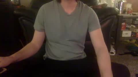 Snapshot of millionsmcgee chatting on 02/18/25, 07:32 Millions online show from 02/18/25, 07:32