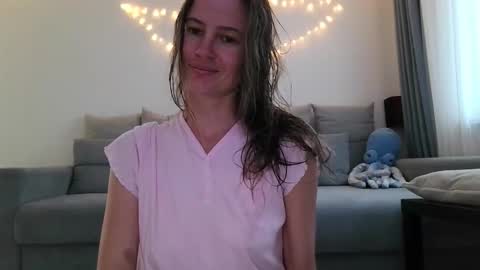 milly_browski online show from 09/16/25, 02:18