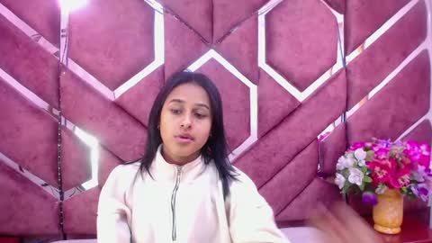 Snapshot of milly_print chatting on 12/03/24, 02:25 Milly Print online show from 12/03/24, 02:25