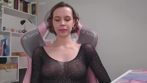 Milly online show from 01/21/25, 09:46