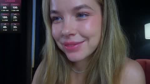 Milly    online show from 10/09/25, 07:17