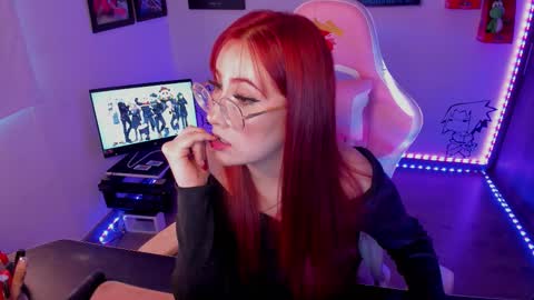 Snapshot of milly_yako chatting on 09/25/25, 10:46 Monkey D Maddie online show from 09/25/25, 10:46