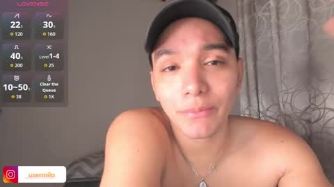 Snapshot of milo_saints chatting on 11/20/25, 04:01 Milo Saints online show from 11/20/25, 04:01