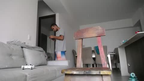 miloslove online show from 02/20/26, 12:05