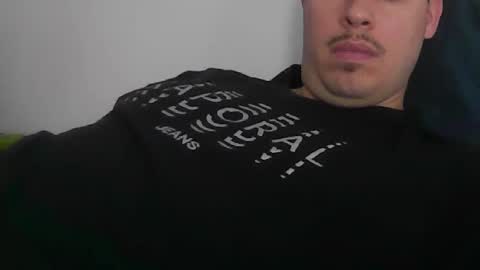 milowww1601 online show from 12/16/24, 12:38