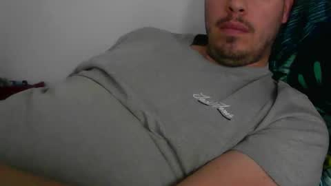 milowww1601 online show from 12/28/24, 01:06