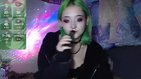 milten_trish online show from 10/29/25, 12:24
