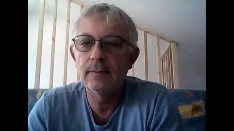 Snapshot of milu72 chatting on 10/05/25, 12:14 milu72 online show from 10/05/25, 12:14