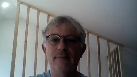 Snapshot of milu72 chatting on 04/20/26, 02:42 milu72 online show from 04/20/26, 02:42