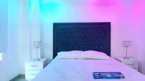 Milu ballmer  online show from 10/20/25, 06:08