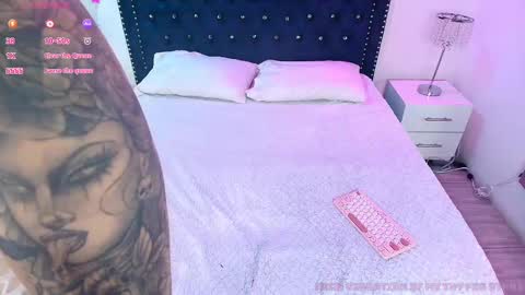 Milu ballmer  online show from 10/22/25, 07:02