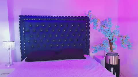 Milu ballmer  online show from 12/05/25, 06:04