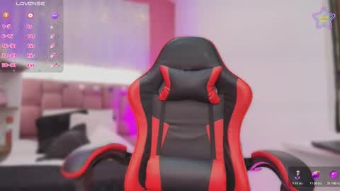  Milu Belucci  online show from 03/25/26, 02:23