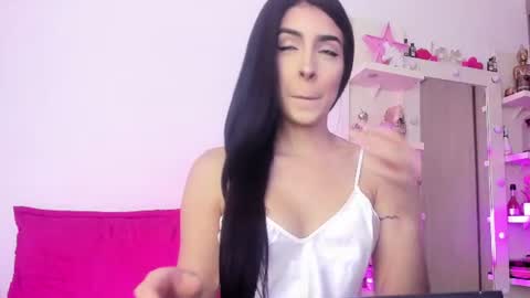 Snapshot of milu_cooper chatting on 07/16/26, 05:02 milu modelo independiente .onlyfans kmila model online show from 07/16/26, 05:02