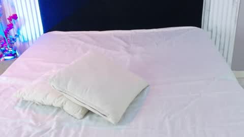 Milu online show from 04/28/26, 07:08