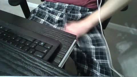 Snapshot of milwaukeebadger24 chatting on 01/10/25, 11:29 milwaukeebadger24 online show from 01/10/25, 11:29