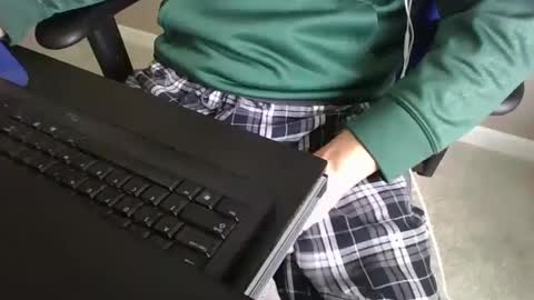 Snapshot of milwaukeebadger24 chatting on 02/14/25, 07:02 milwaukeebadger24 online show from 02/14/25, 07:02