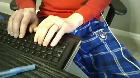 Snapshot of milwaukeebadger24 chatting on 02/28/25, 10:50 milwaukeebadger24 online show from 02/28/25, 10:50