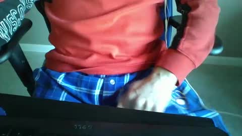 Snapshot of milwaukeebadger24 chatting on 03/02/25, 12:54 milwaukeebadger24 online show from 03/02/25, 12:54