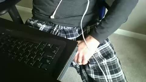 Snapshot of milwaukeebadger24 chatting on 03/07/25, 07:05 milwaukeebadger24 online show from 03/07/25, 07:05